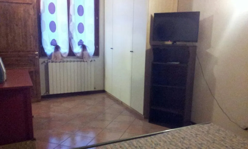 Apartment Via Toscana House Parma